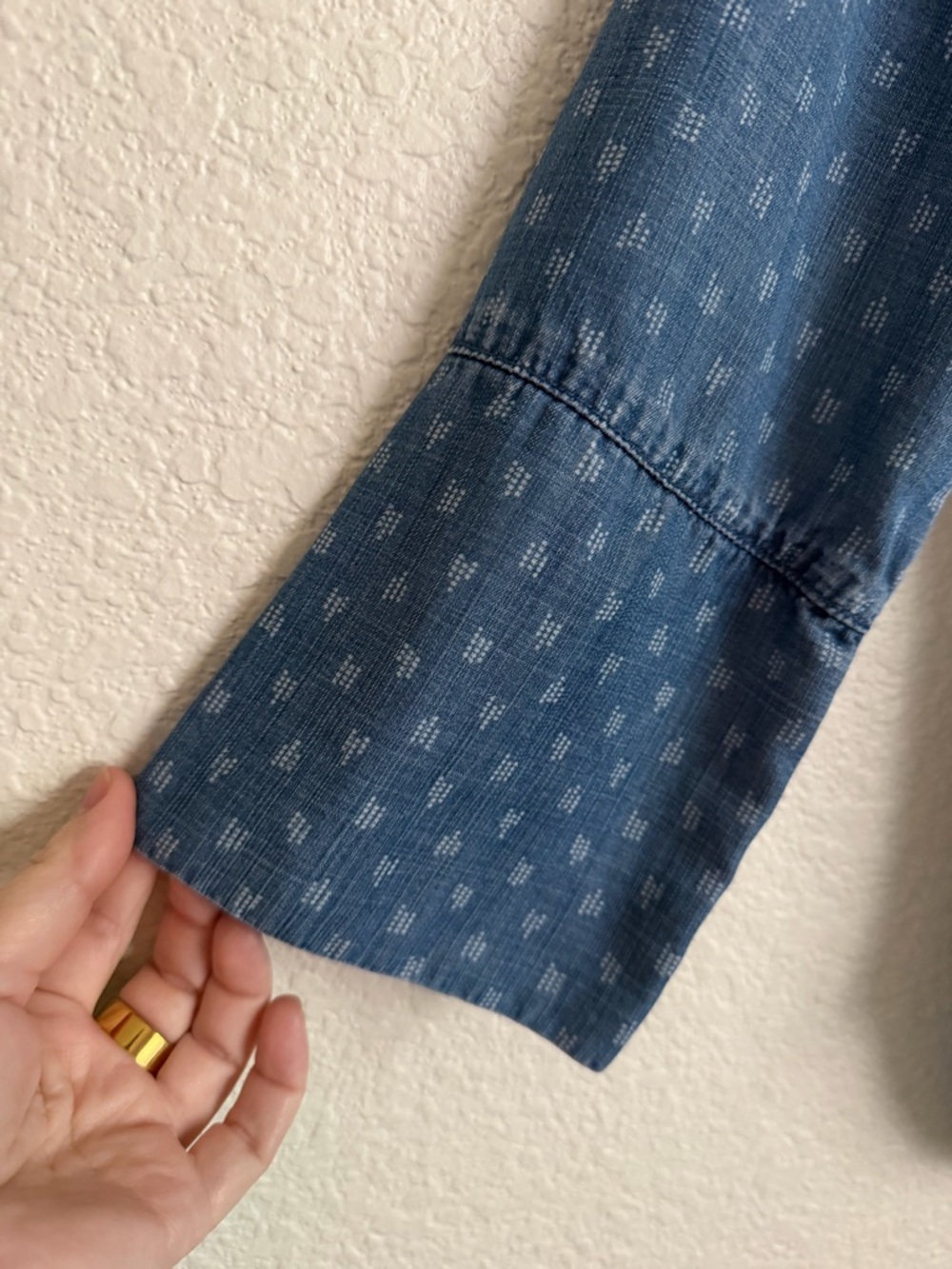 Anthropologie Cloth & Stone Printed Denim Chambray Button Down Shirt S - Picture 4 of 9